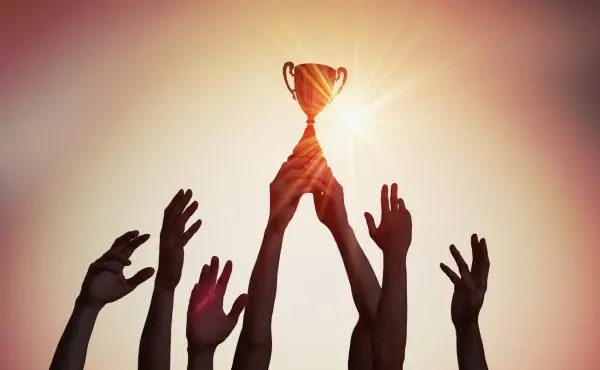 Does Success Call for Success? the Winning Effect