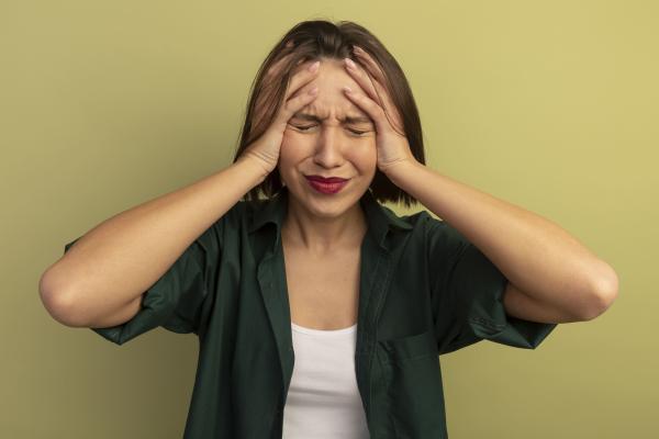 Dull head and feeling dizzy due to anxiety: causes and treatment