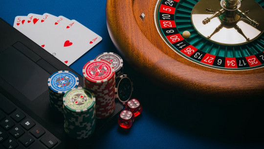 Gambling addiction and its relationship with suicide