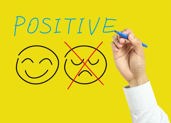 How to have a positive attitude in difficult times