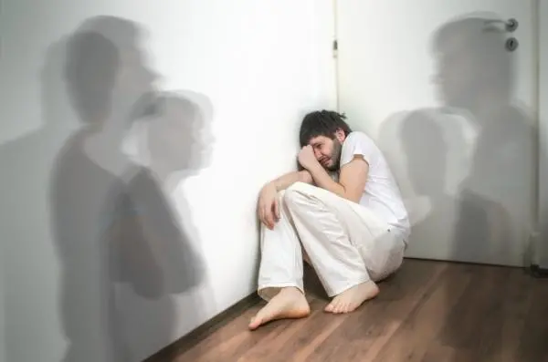 Psychotic Break: Causes, Symptoms and Treatment