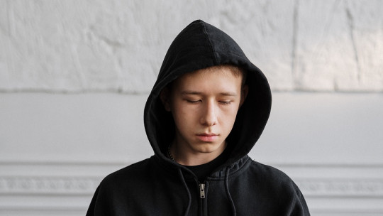 Strategies to combat self-harm in adolescents