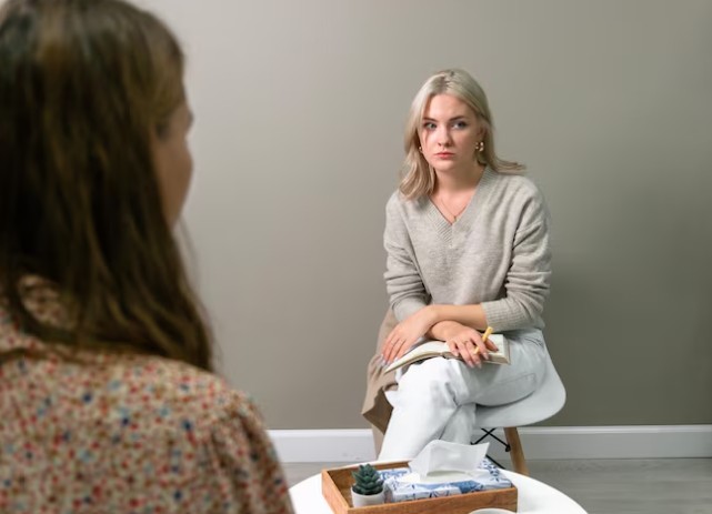 What does a mentalizing therapist actually do?
