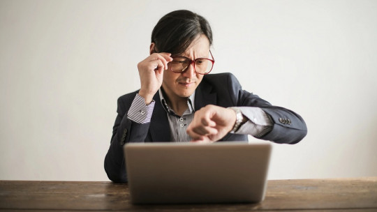 When work stress overshadows the rest of life's facets