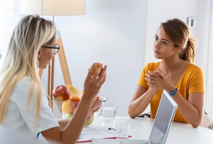 How to Eliminate Emotional Hunger with Nutritional Coaching