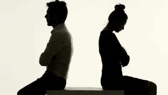 Infatuation Ocd: Symptoms and Effects on the Love Relationship