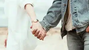 Relationships with Older People: an Analysis from Social Psychology
