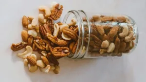 This is How You Should Consume Nuts to Reduce Your