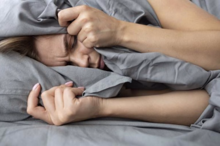 I Can't Sleep, I Think Much Why and What to Do